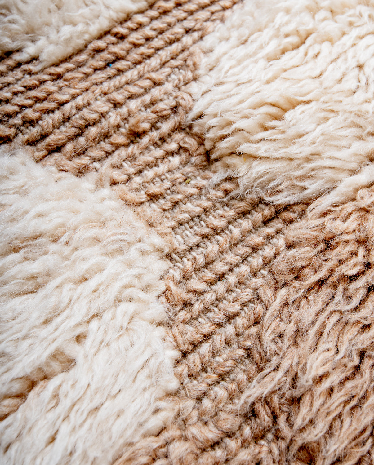 Modern, designer, handcrafted 100% sheep’s wool Berber rug from Morocco. Beni M’rirt carpet with beautiful colours and patterns and fluffy wool texture.